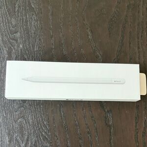 Apple Pencil in Elegant White- box only